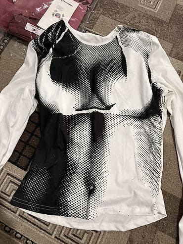 одежда женские: ВСЕ НОВОЕ✅ Был магазин, все что осталось продаем Все штаны 700 сом — 3