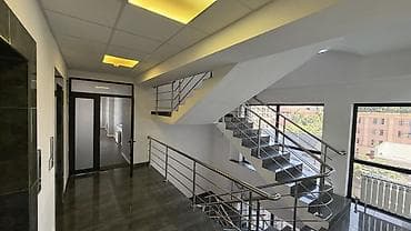 open space: Продажа офисов 172 м², 6 этаж — 5