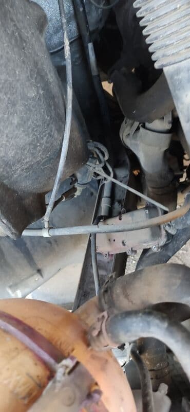 не рабочий авто: Кабина Mercedes-Benz — 11