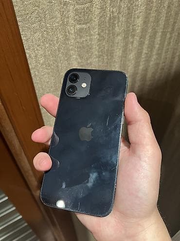 IPhone 12, Б/у, 128 ГБ, Черный, Защитное стекло, 80 %
