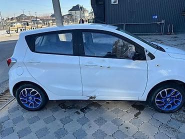 Транспорт: Changan Benni: 2017 г., Автомат, Электромобиль, Хэтчбэк — 2