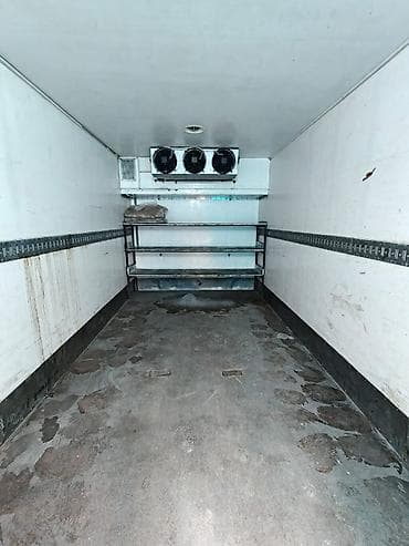 холодильник большое: Изотермический рефрижераторный фургон-камера в отличном состоянии — 1