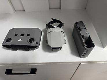 Фото и видеокамеры: DJI Mini 4 Fly More Combo (набор) Что включено: - Дрон DJI Mini 4 — 3