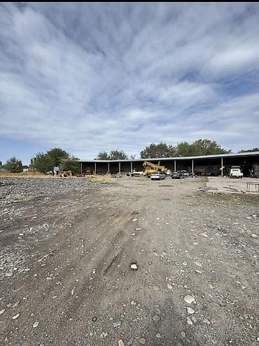 Земельные участки: 82 соток, Для бизнеса, Красная книга — 4