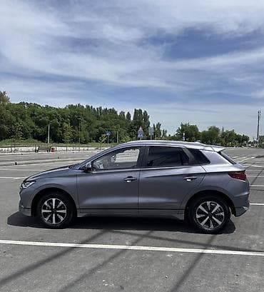BYD: BYD E2: 2024 г., 0.1 л, Вариатор, Электромобиль, Кроссовер — 7