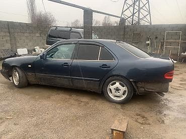 авто машиналар: Mercedes-Benz C-Class: 1997 г., Автомат, Бензин, Хетчбек — 6