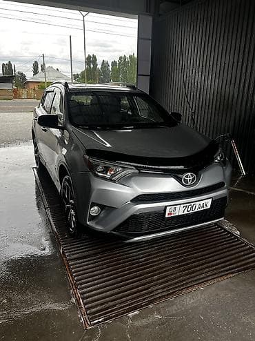 Транспорт: Toyota RAV4: 2018 г., Кроссовер — 1