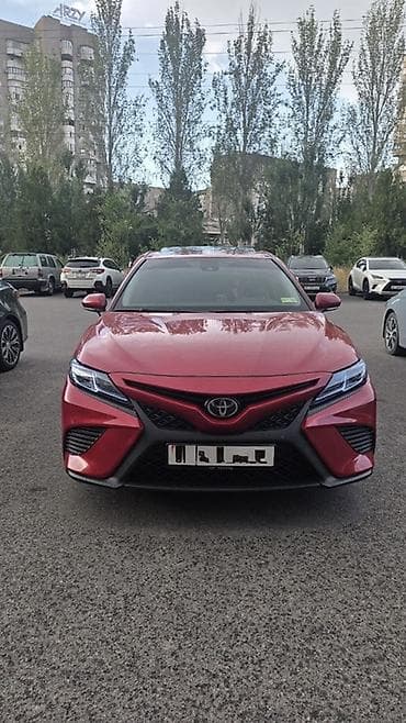 Toyota Camry: 2020 г., 2.5 л, Автомат, Бензин, Седан — 3