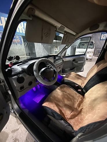 дисплей на авто: Renault Kangoo: 2004 г., Вариатор, Газ — 3