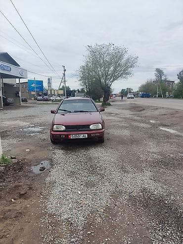 Volkswagen Golf Variant: 1994 г., 1.8 л, Ручные, Универсал