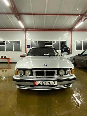 bmw рул: BMW 5 series: 1993 г., 2.5 л, Кол менен иштөөчү, Бензин, Седан — 1