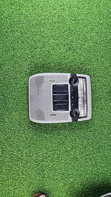 k 7: Комутацонный центр на крыше Е70 Е71 Год2009 Цена 2000с 6131 9 —-178 — 1