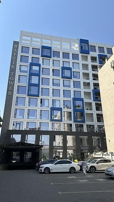 Продажа офисов 97 м², Без ремонта, Бизнес центр, 4 этаж at lalafo.kg Продажа офисов 97 м², Без ремонта, Бизнес центр, 4 этаж