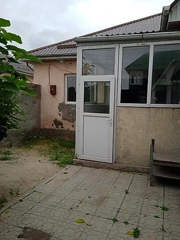 Продаётся полдома с не большим участком Акматов Турарбек 20а 2 гис at lalafo.kg Продаётся полдома с не большим участком Акматов Турарбек 20а 2 гис