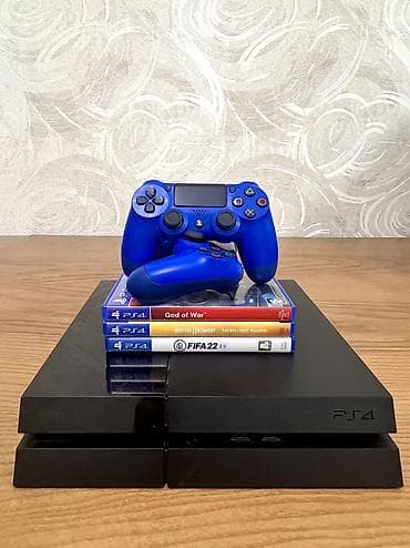 Продам или обменяю PlayStation 4 Fat. Действует подписка ea play до
