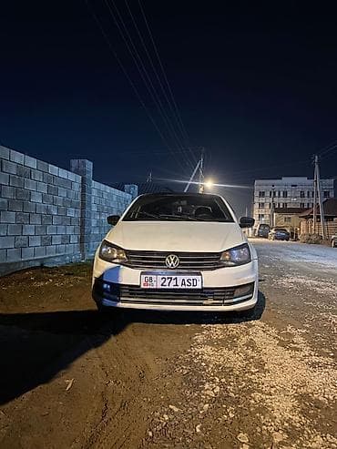 bmw 1: Volkswagen Polo: 2013 г., 1.6 л, Механика, Бензин, Седан — 1