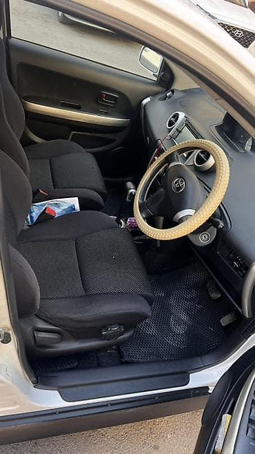 prius 30: Toyota Ist: 2003 г., 1.3 л, Автомат, Бензин, Хэтчбэк — 7