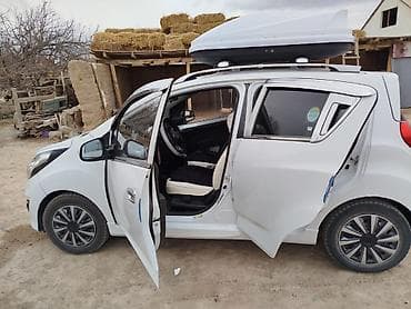 шевролет груз: Chevrolet Spark: 2016 г., Автомат, Хэтчбэк — 3