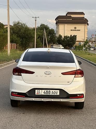 барта: Hyundai Elantra: 2019 г., 1.6 л, Автомат, Бензин, Седан — 7