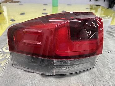 Задний левый стоп-сигнал Toyota 2021 г., Б/у, Оригинал, Япония