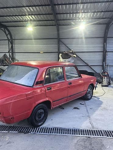 mitsubishi karisma: ВАЗ (ЛАДА) 2107: 1992 г., 1.5 л, Механика — 4