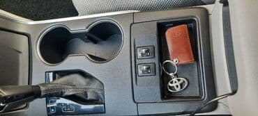 домкрат на тойота: Toyota Camry: 2015 г., 2.5 л, Автомат, Бензиновая, Седан — 3