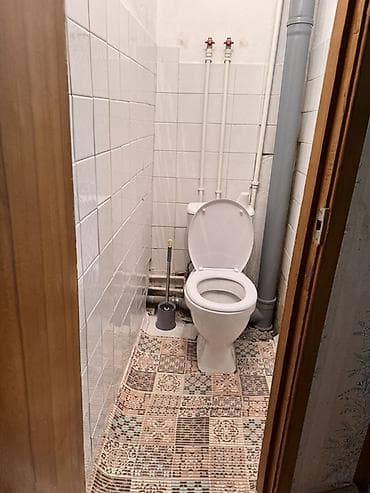 квартира с подселением комната: 2 комнаты, 44 м², 104 серия, 4 этаж, Старый ремонт — 4