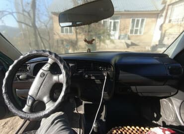 набор ключей в чемодане: Volkswagen Jetta: 1997 г., 1.6 л, Механика, Бензиновая, Седан — 1