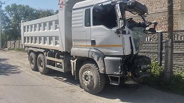 Автозапчасти: Кузов бортовой Howo — 3