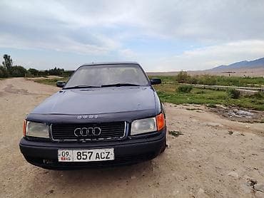 стекло фары 124: Audi 100: 1991 г., 2 л, Механика, Седан — 2