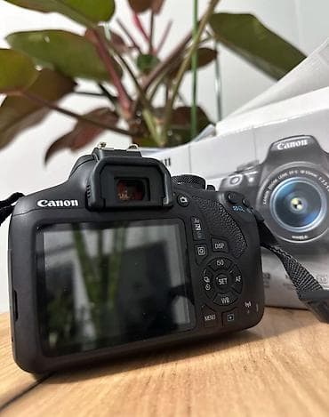canon eos 60d: Продаю камеру Canon EOS 2000D. В отличном состоянии, в коробке. В — 2
