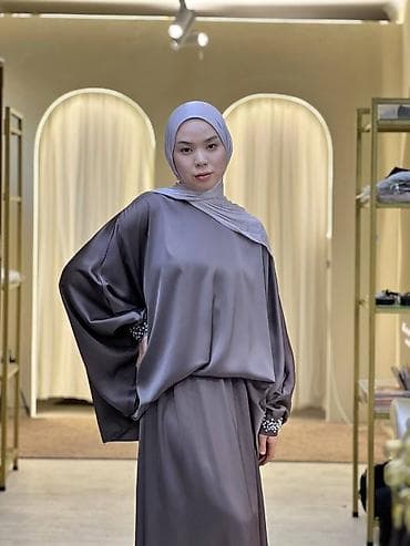 made: Костюм с юбкой, Модель юбки: Прямая, Макси, Топ, Made in KG, XL — 2