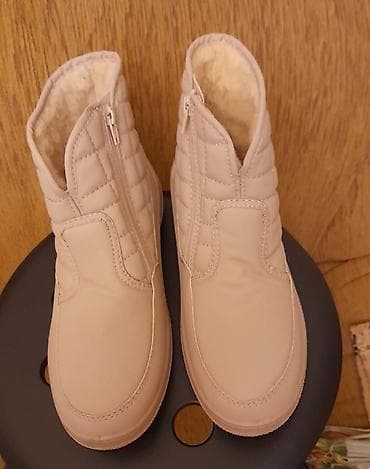 керзабой отук: Сапоги женские, зимнии: - Сапоги - угги, размер 41, натуральный — 8