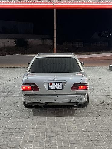 infinity g35: Mercedes-Benz E-Class: 2002 г., 3.2 л, Типтроник, Бензин, Седан — 4