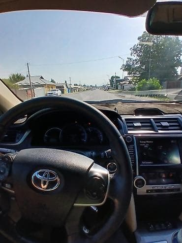 Транспорт: Toyota Camry: 2012 г., 2.5 л, Автомат, Гибрид, Седан — 2