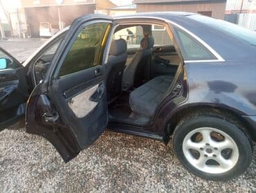 Audi A4: 1996 г., 1.8 л, Автомат, Бензин, Седан — 9