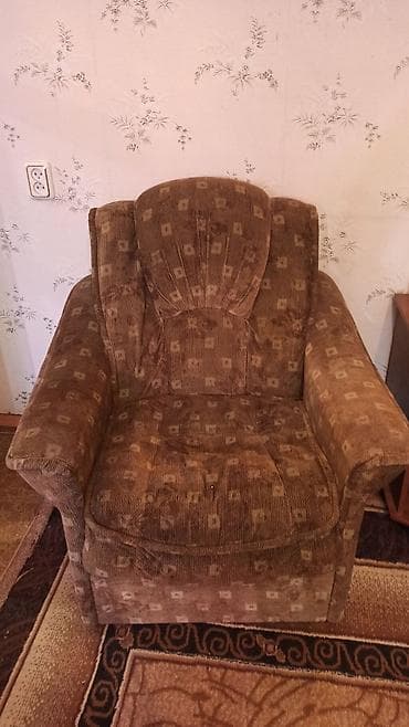 Вешалки: Продам 1-2 кресло, состояние хорошее — 2