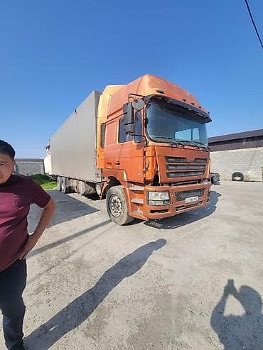 rover sd: Тягач, Shacman, 2013 г., Тентованный — 3