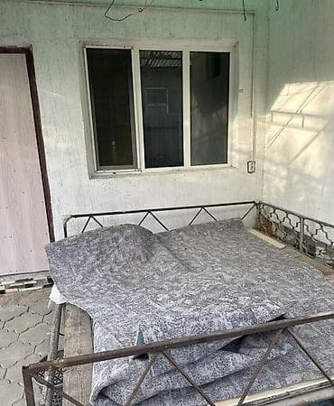 Кыймылсыз мүлк: Маевка Сдаю времянку отдельную, со всеми удобствами, отдельный двор — 3