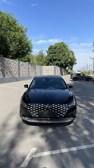 Продажа авто: Hyundai Grandeur: 2021 г., 2.4 л, Автомат, Гибрид, Седан — 2
