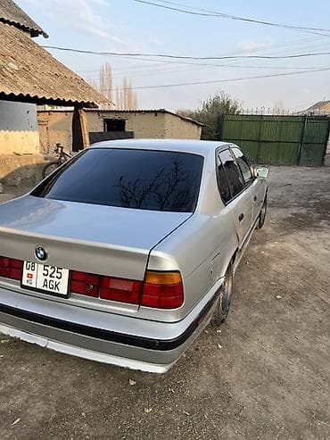 Транспорт: BMW 5 series: 1991 г., 2.5 л, Механика, Бензин, Седан — 9