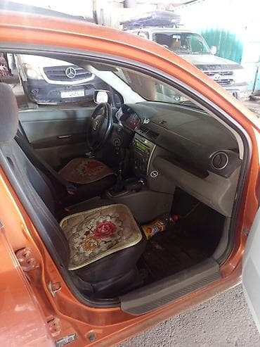 mini kooper: Mazda 2: 2003 г., 1.3 л, Ручные, Бензин — 3