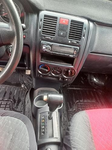 матор стукнул: Hyundai Getz: 2004 г., 1.5 л, Автомат, Газ, Хэтчбэк — 4