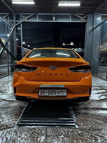 соната сары: Hyundai Sonata: 2019 г., 2 л, Автомат, Газ, Седан — 2