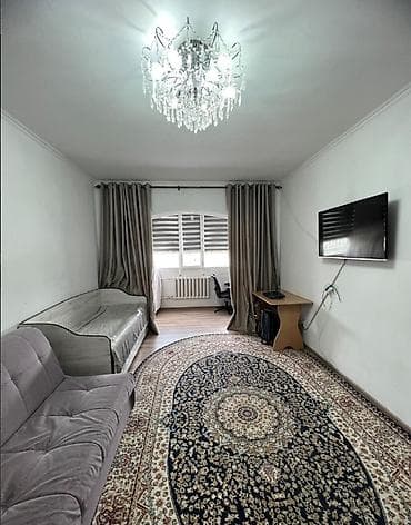 1 комната, 35 м², 12 мкр 7 этаж, Косметический ремонт — 1