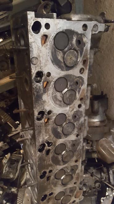 e34: BMW E34 двигатель 2.4 дизель головка — 1