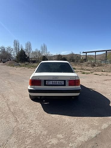 аудио усилитель: Audi 100: 1991 г., 2 л, Седан — 4