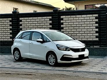 9: Honda Fit: 2021 г., 1.5 л, Вариатор, Бензин, Хэтчбэк — 3
