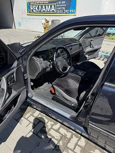 Mercedes-Benz E-Class: 2000 г., 3.2 л, Автомат, Дизель, Седан — 7