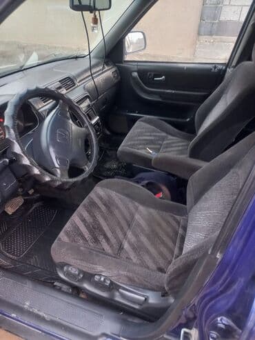 средний низкий: Honda CR-V: 2001 г., 2 л, Автомат, Бензин, Кроссовер — 6